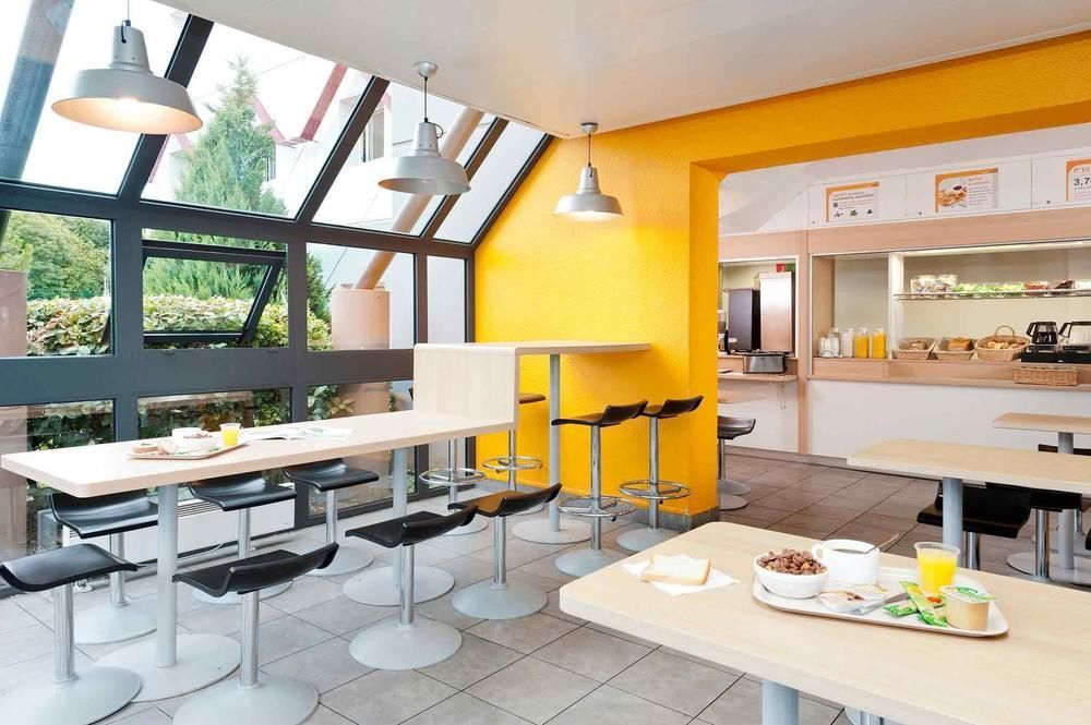 Hotelf1 Annecy Argonay Exterior foto